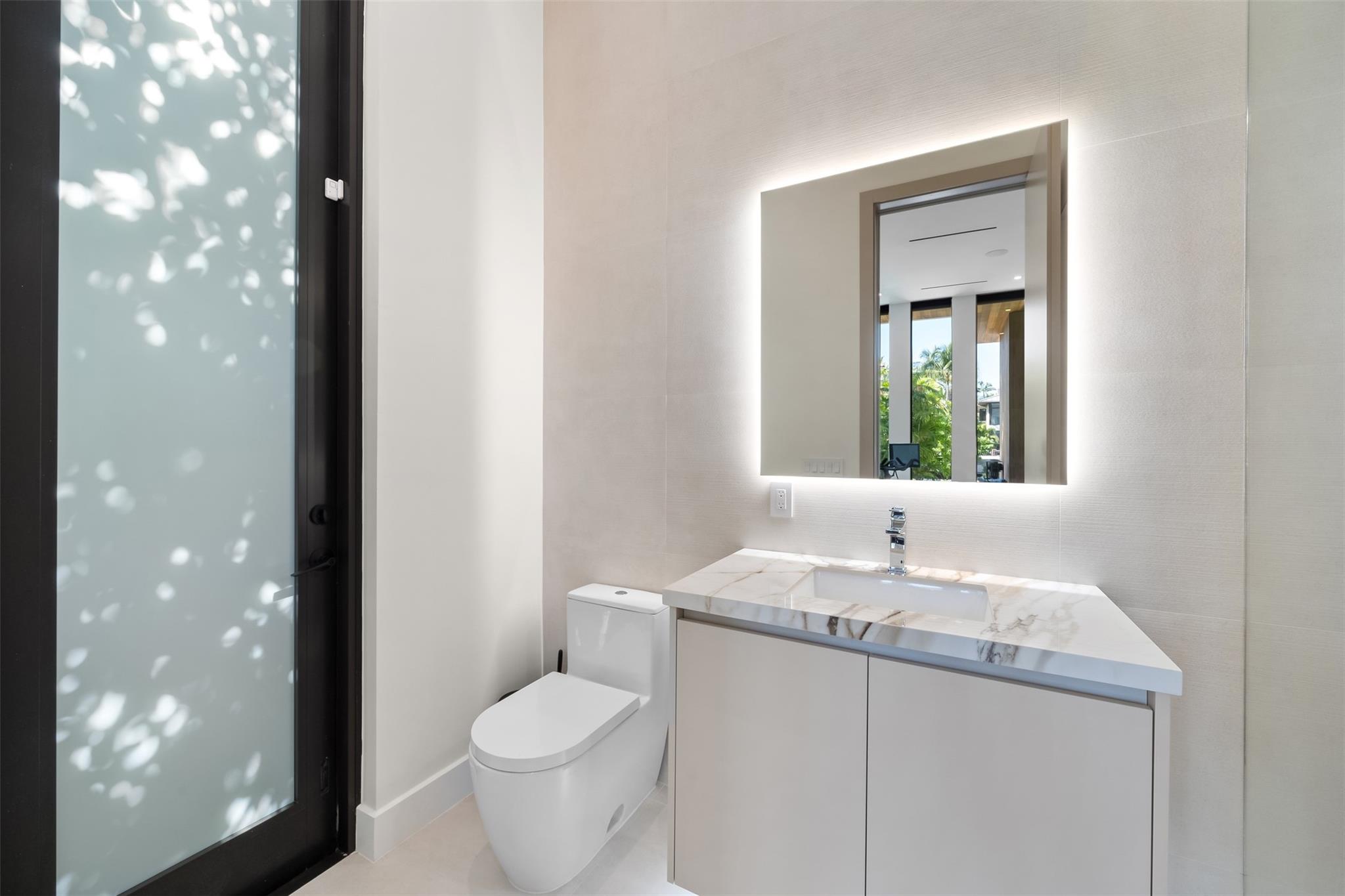 2421 Barcelona Dr Fort Lauderdale, FL 33301 2421 Barcelona Dr Fort Lauderdale, FL 33301