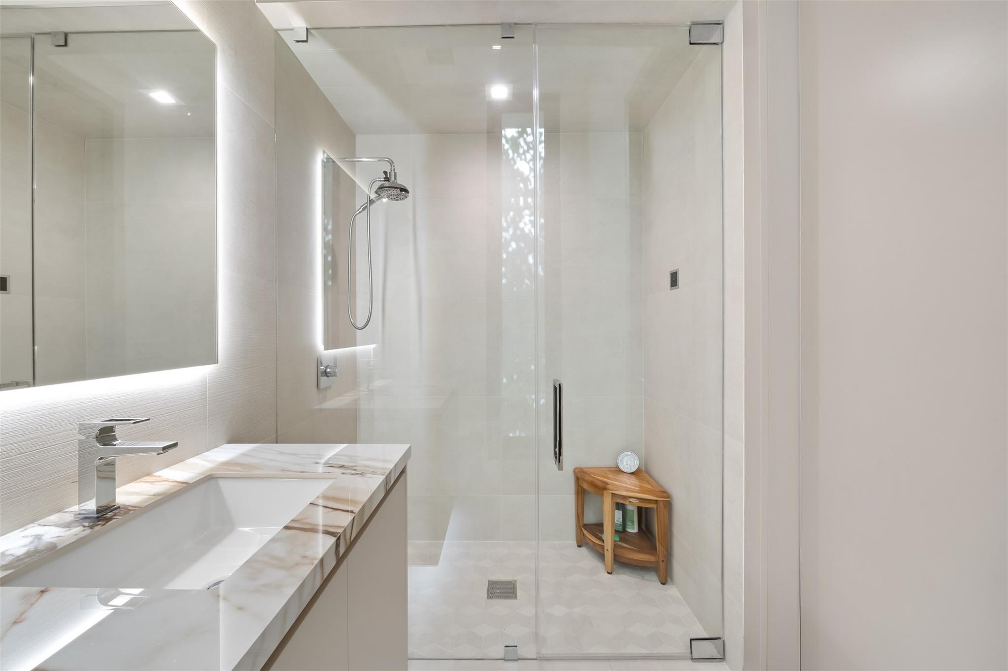 2421 Barcelona Dr Fort Lauderdale, FL 33301 2421 Barcelona Dr Fort Lauderdale, FL 33301