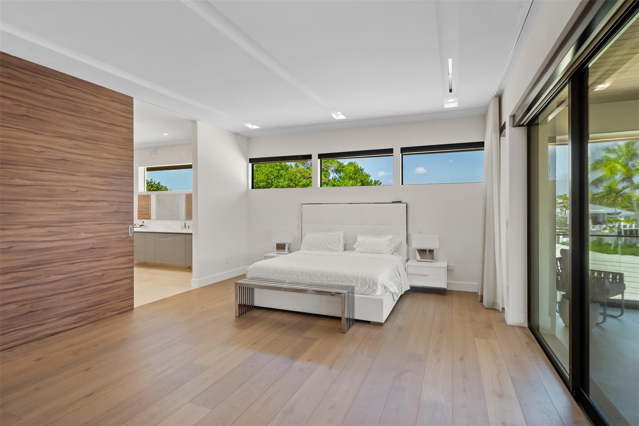 2421 Barcelona Dr Fort Lauderdale, FL 33301 2421 Barcelona Dr Fort Lauderdale, FL 33301