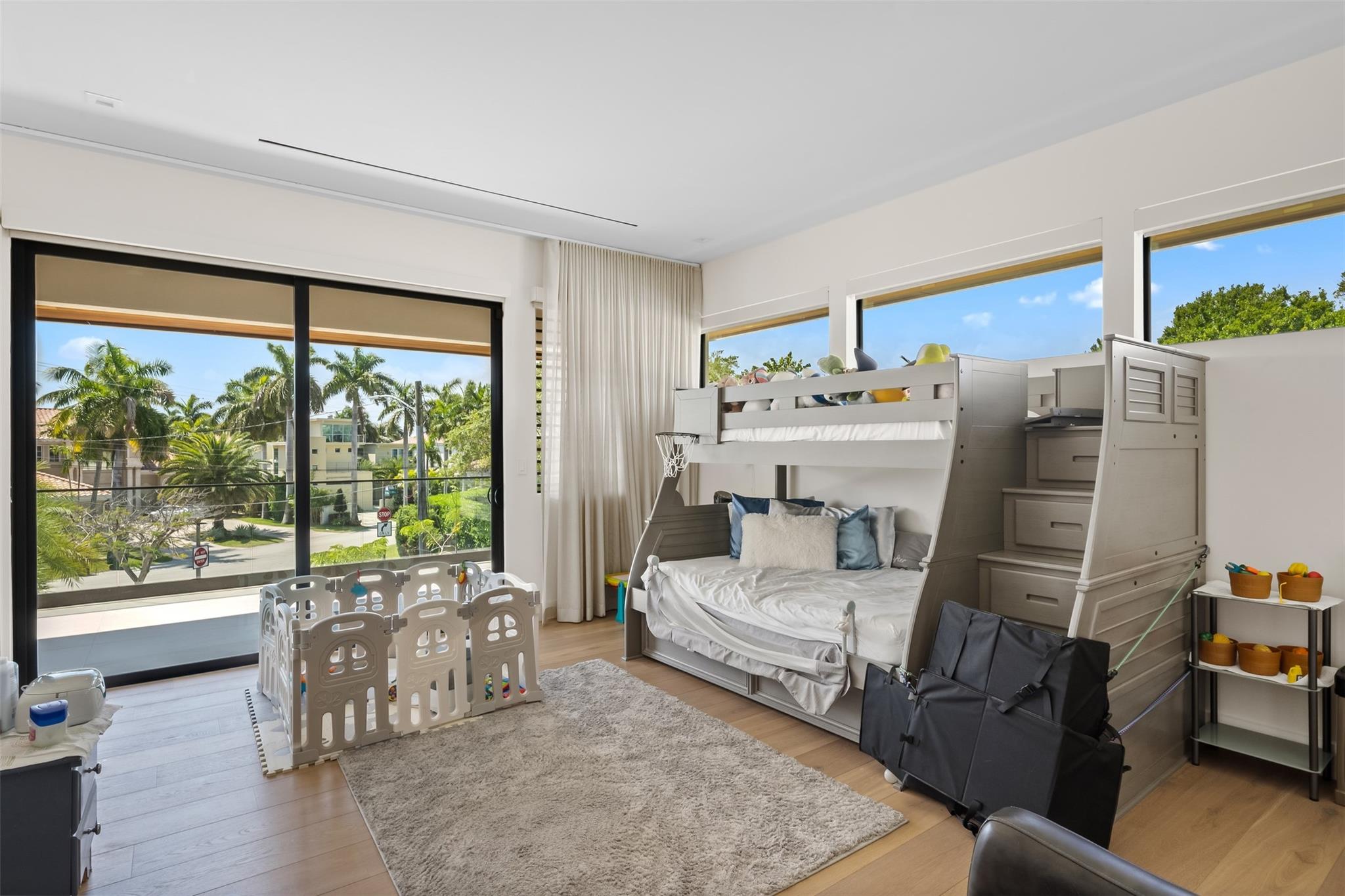 2421 Barcelona Dr Fort Lauderdale, FL 33301 2421 Barcelona Dr Fort Lauderdale, FL 33301