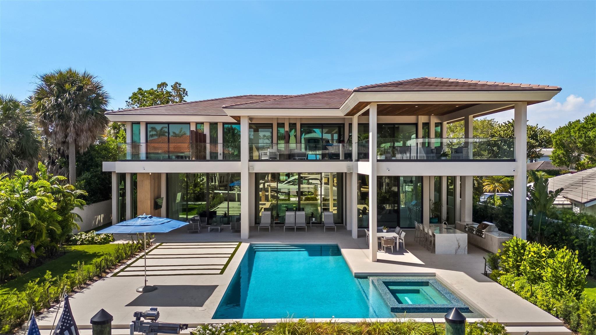 2421 Barcelona Dr Fort Lauderdale, FL 33301 2421 Barcelona Dr Fort Lauderdale, FL 33301