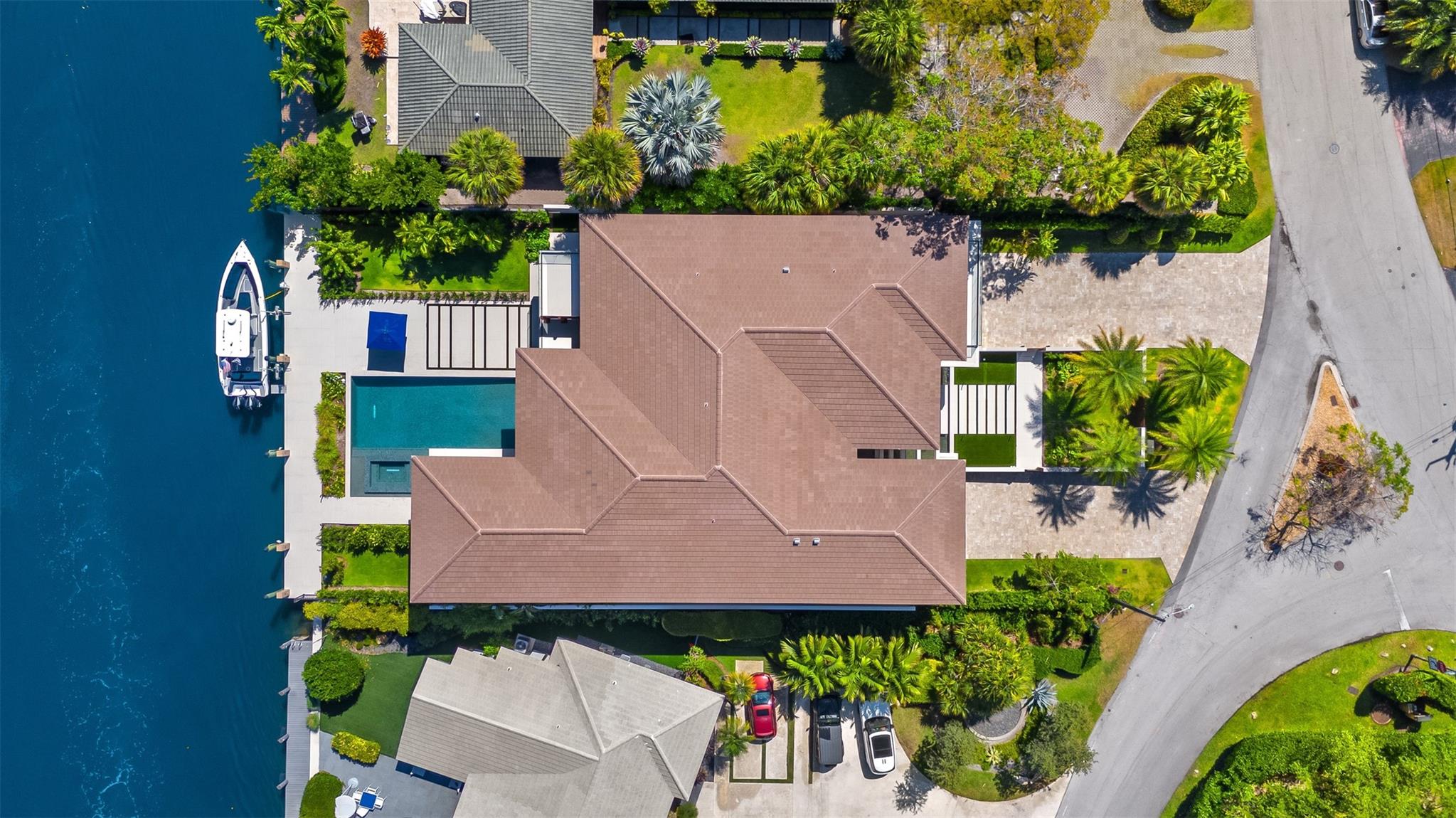 2421 Barcelona Dr Fort Lauderdale, FL 33301 2421 Barcelona Dr Fort Lauderdale, FL 33301