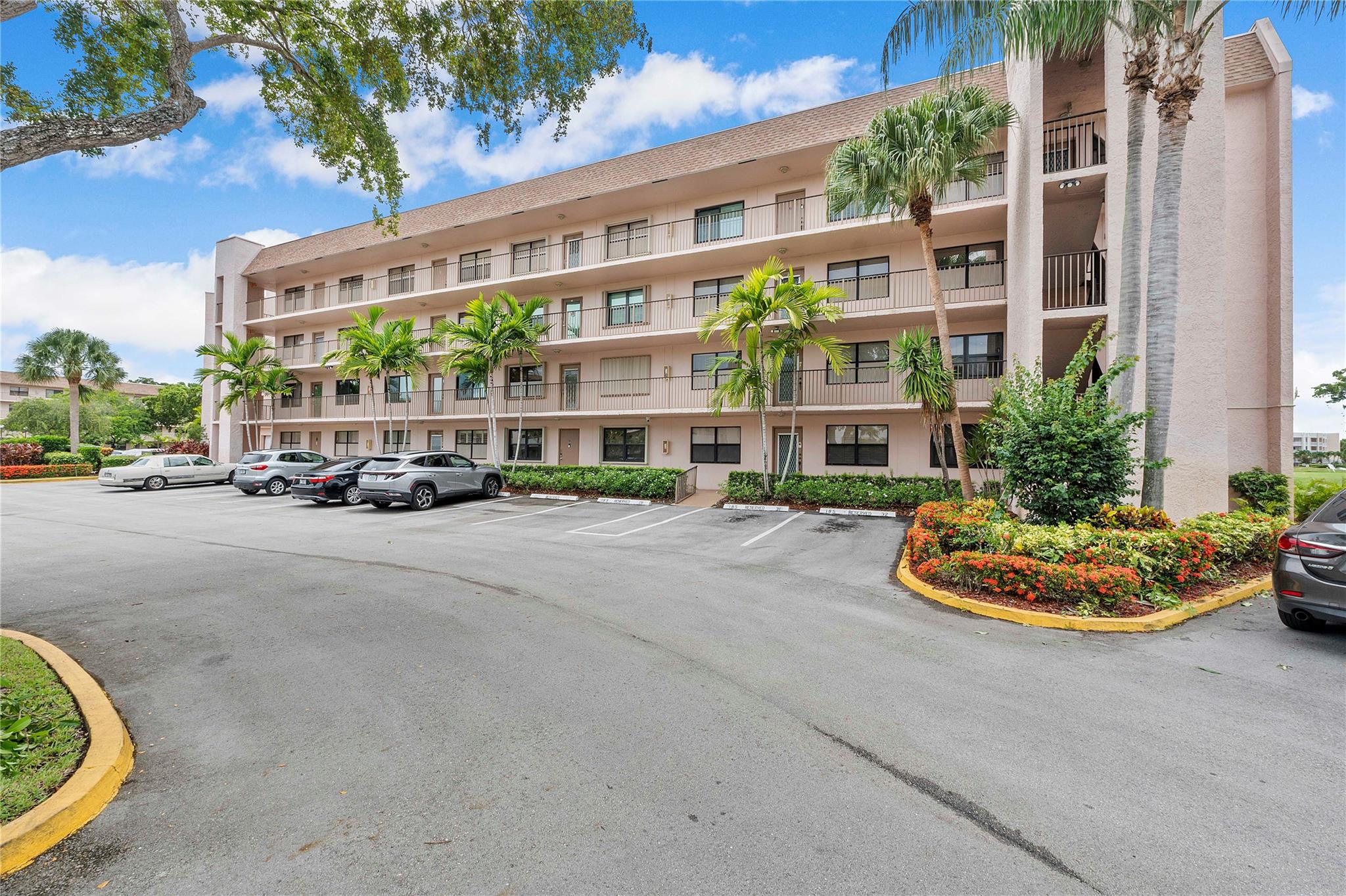 2606 NW 104th Ave #208