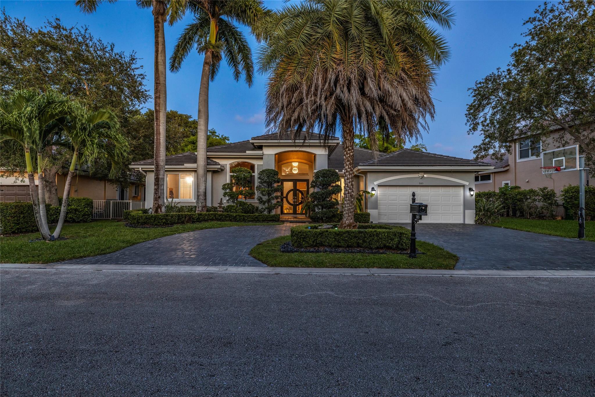 385 NW 118th Ave