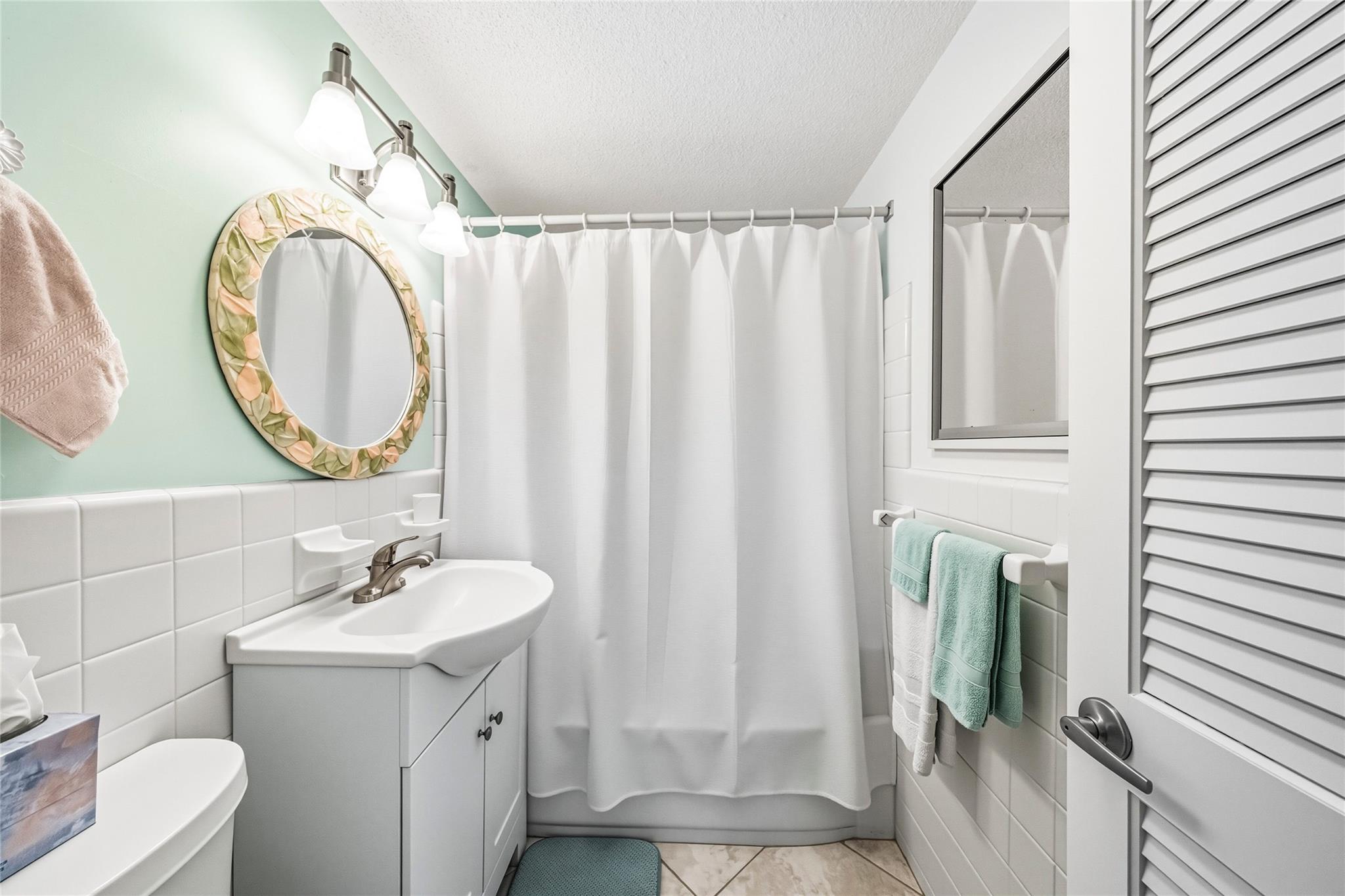 1000 SE 4th St #117 & 118 Fort Lauderdale, FL 33301