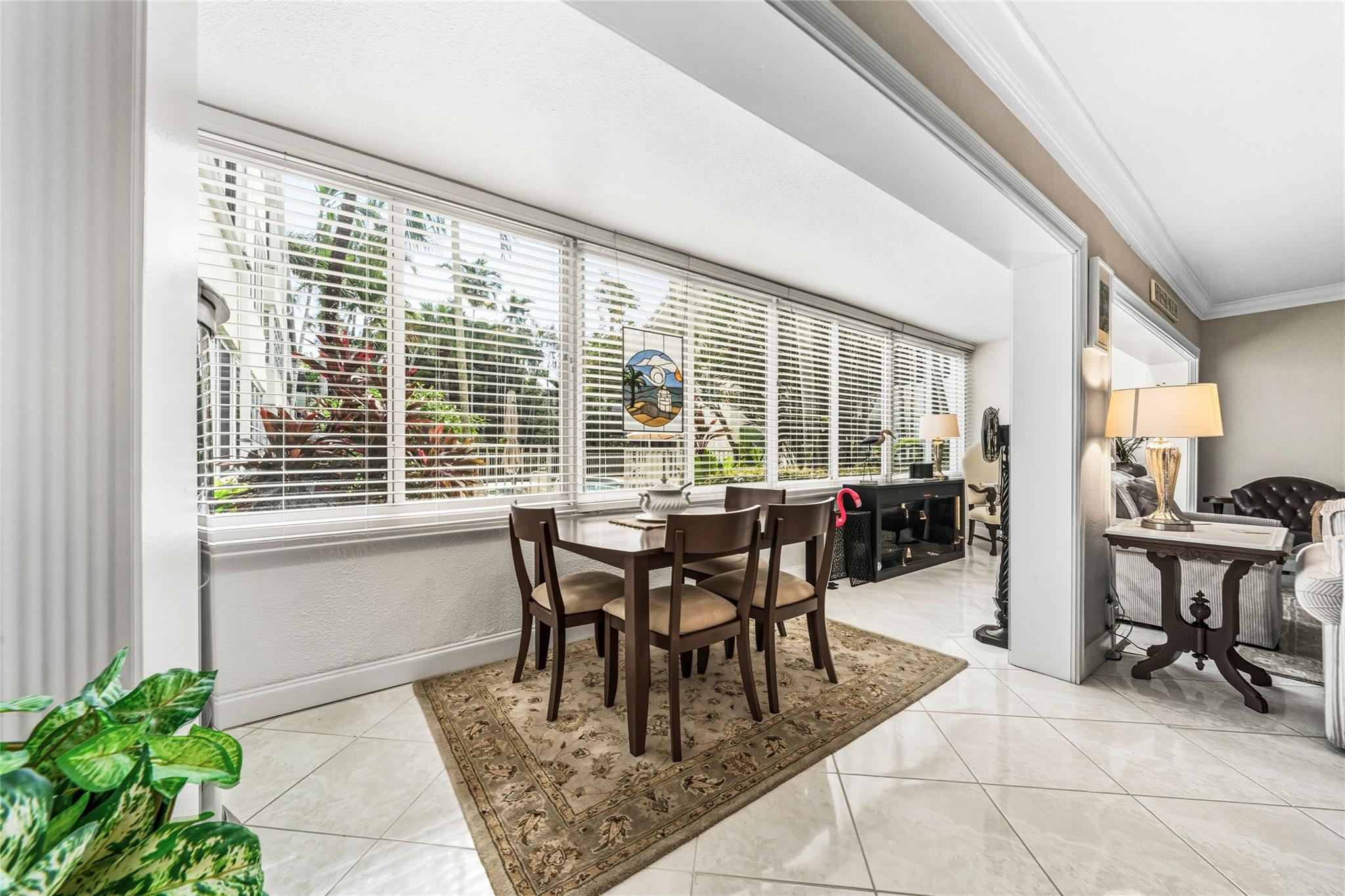 1000 SE 4th St #117 & 118 Fort Lauderdale, FL 33301