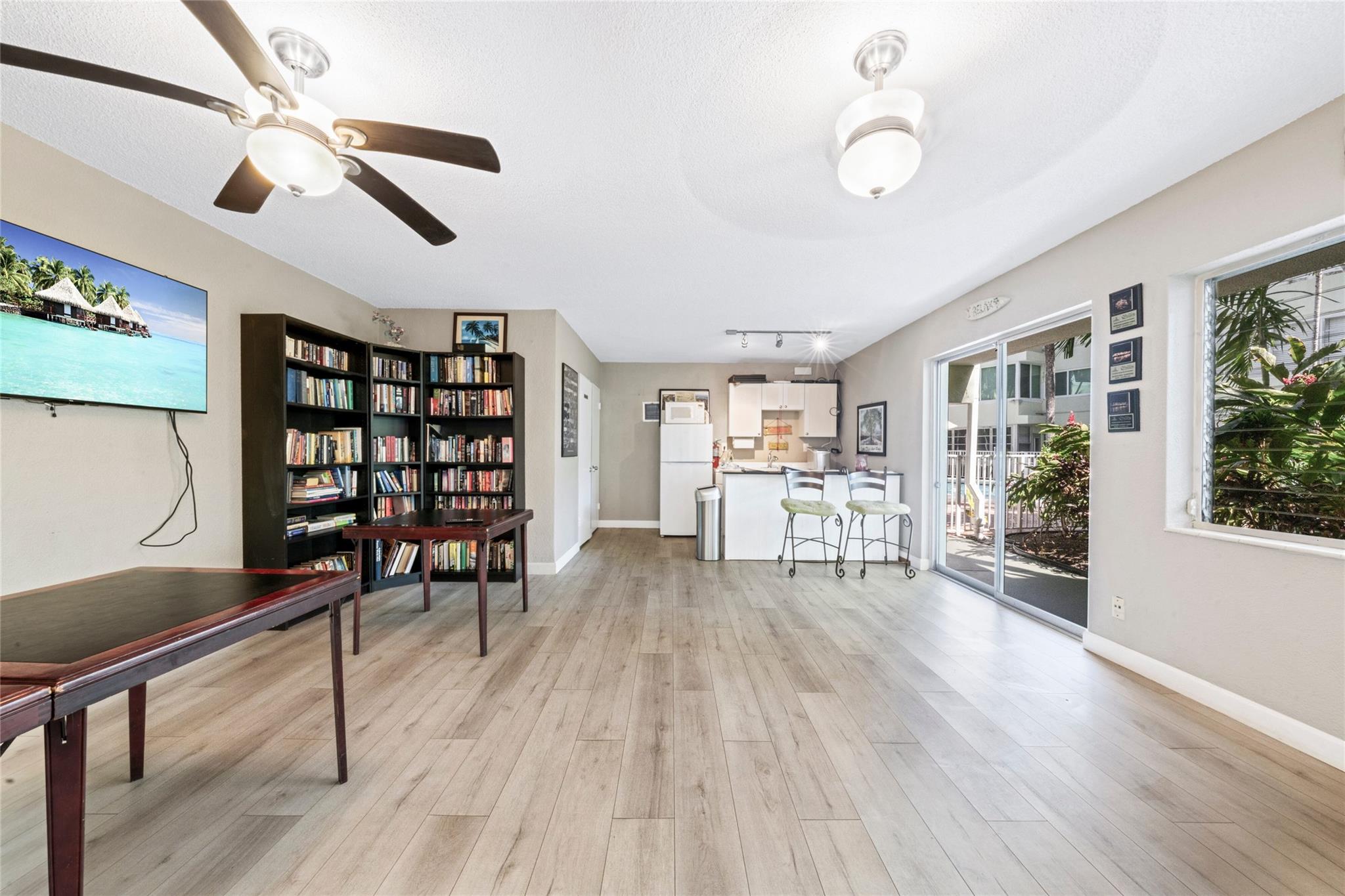 1000 SE 4th St #117 & 118 Fort Lauderdale, FL 33301