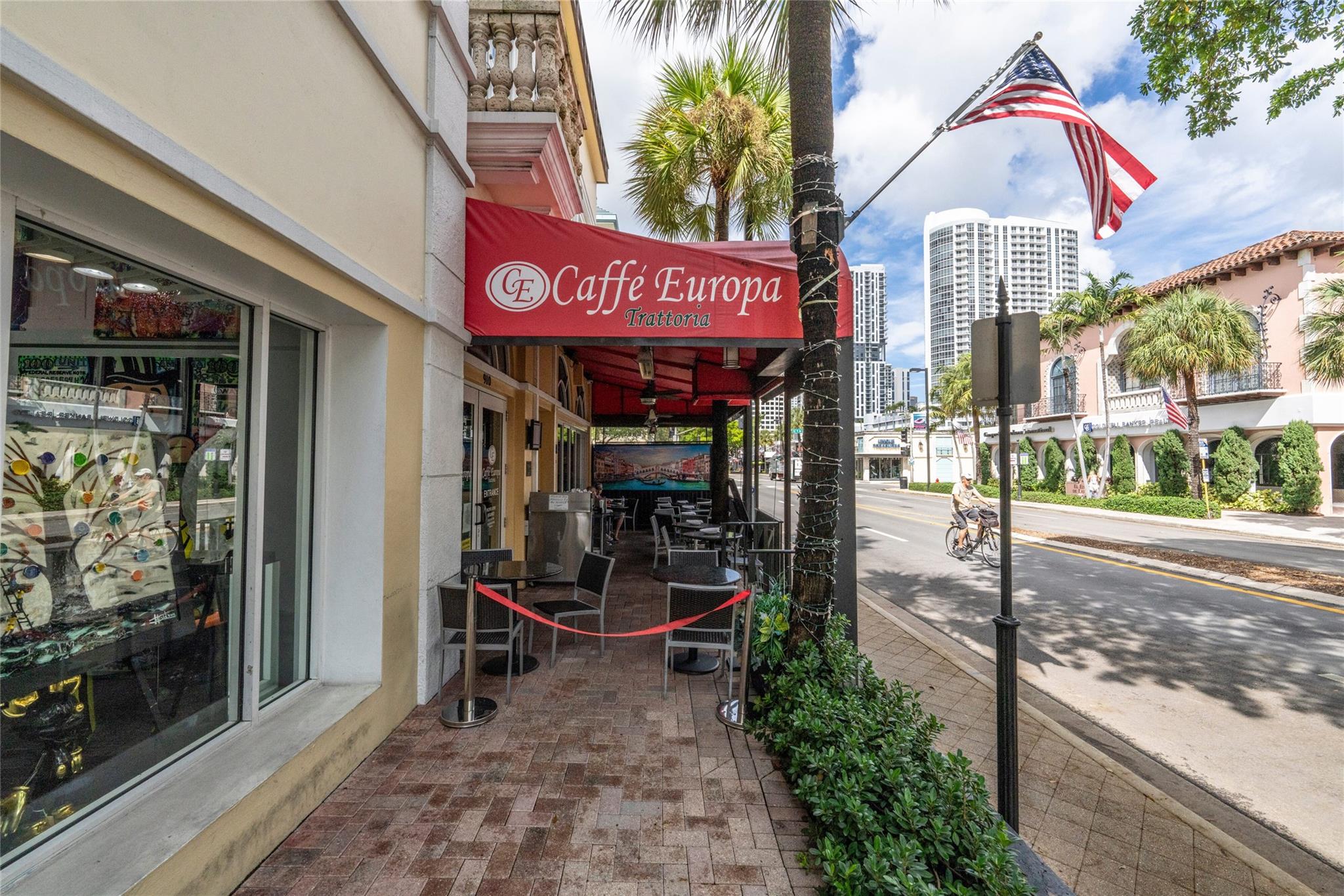 1000 SE 4th St #117 & 118 Fort Lauderdale, FL 33301