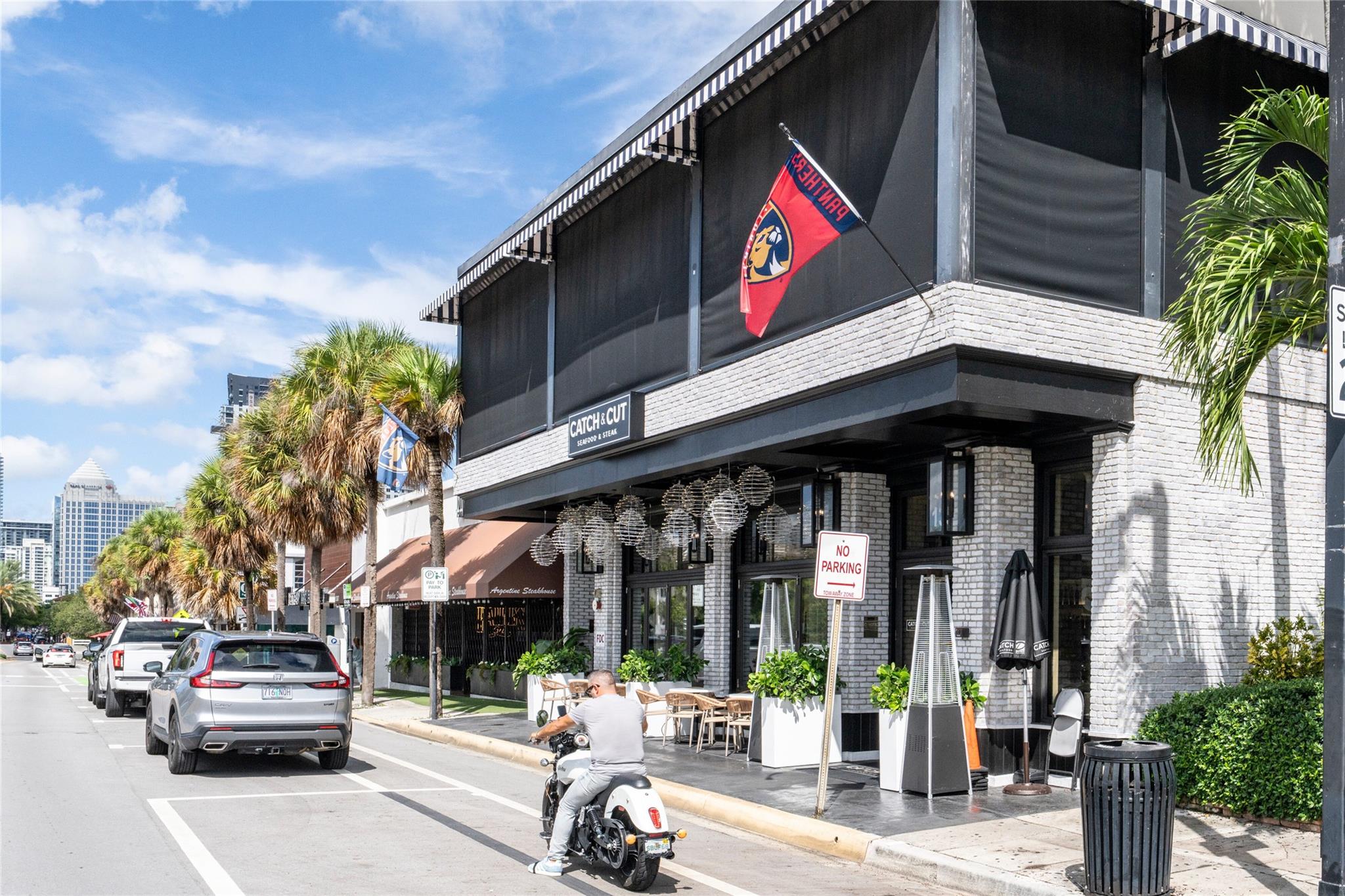 1000 SE 4th St #117 & 118 Fort Lauderdale, FL 33301