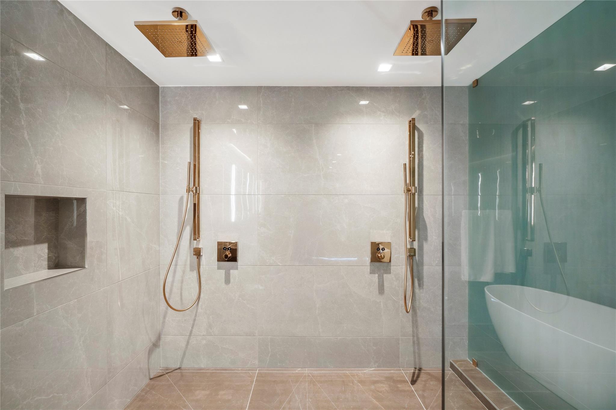 1116 N Ocean Blvd #UPH03 Pompano Beach, FL 33062