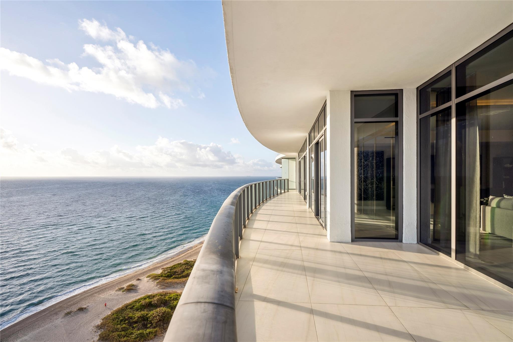 1116 N Ocean Blvd #UPH03 Pompano Beach, FL 33062