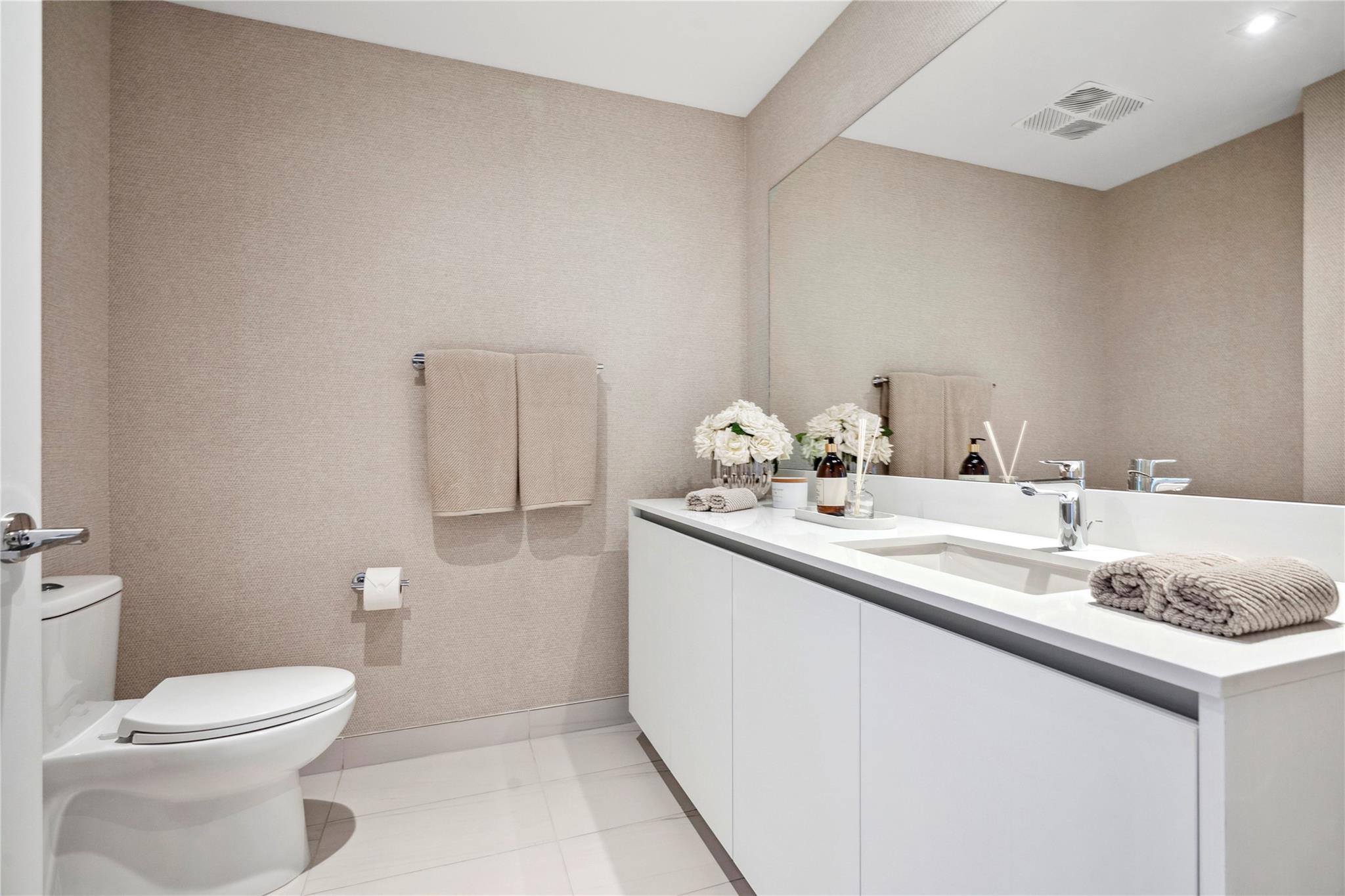 1116 N Ocean Blvd #UPH03 Pompano Beach, FL 33062