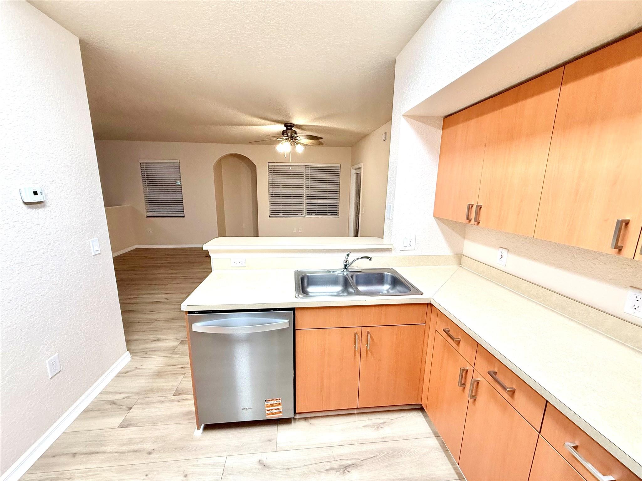 1801 Belmont Ln #1801