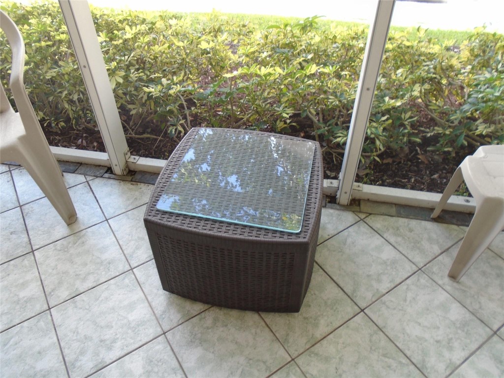 3165 NE 48th #110 Lighthouse Point, FL 33064