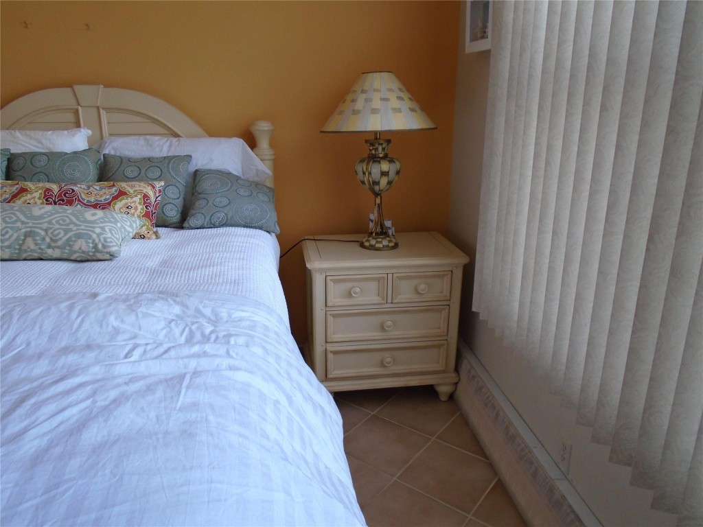 3165 NE 48th #110 Lighthouse Point, FL 33064