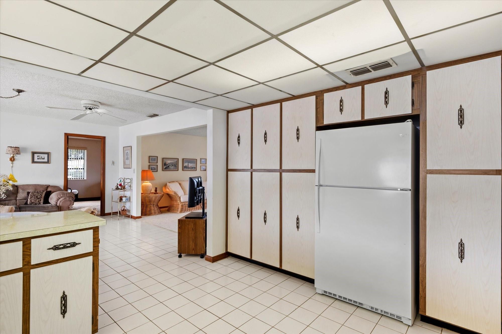 137 SE Turtle Crk Dr Jupiter, FL 33469