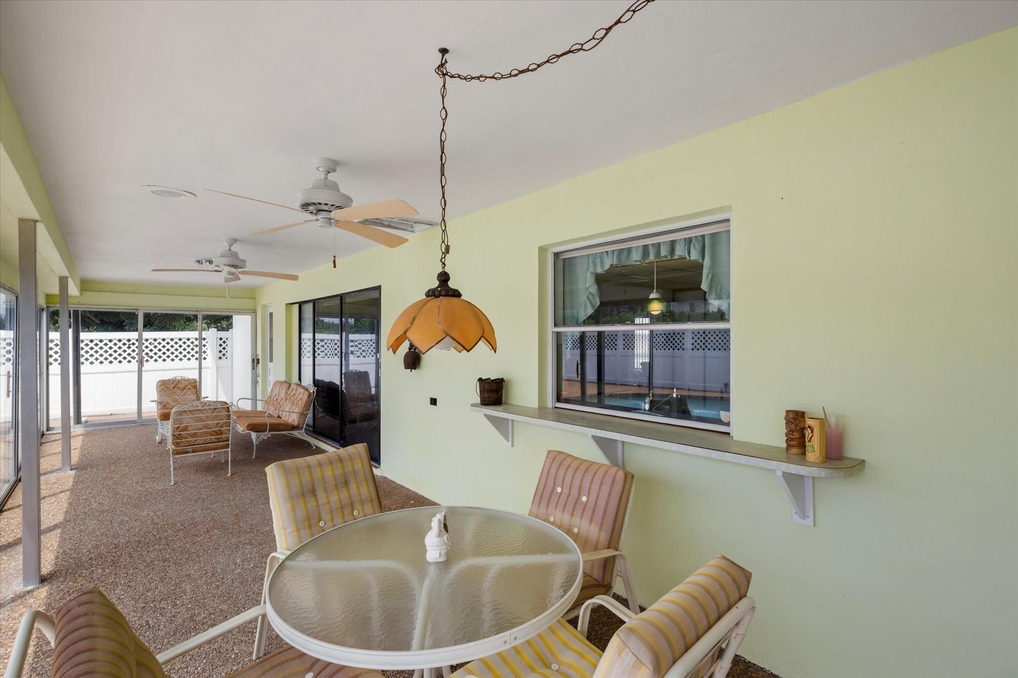 137 SE Turtle Crk Dr Jupiter, FL 33469