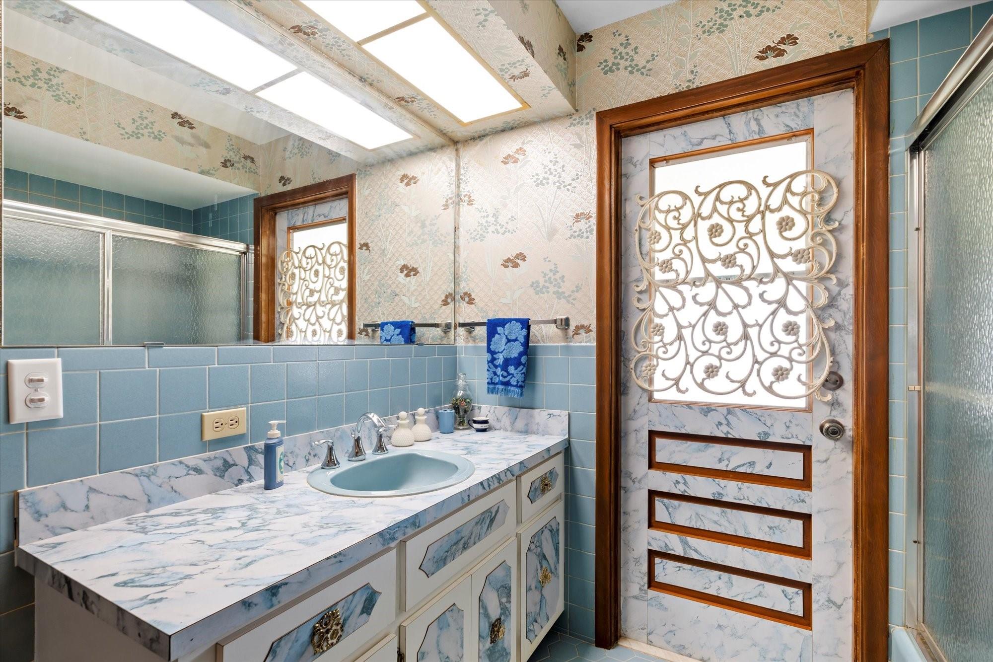 137 SE Turtle Crk Dr Jupiter, FL 33469