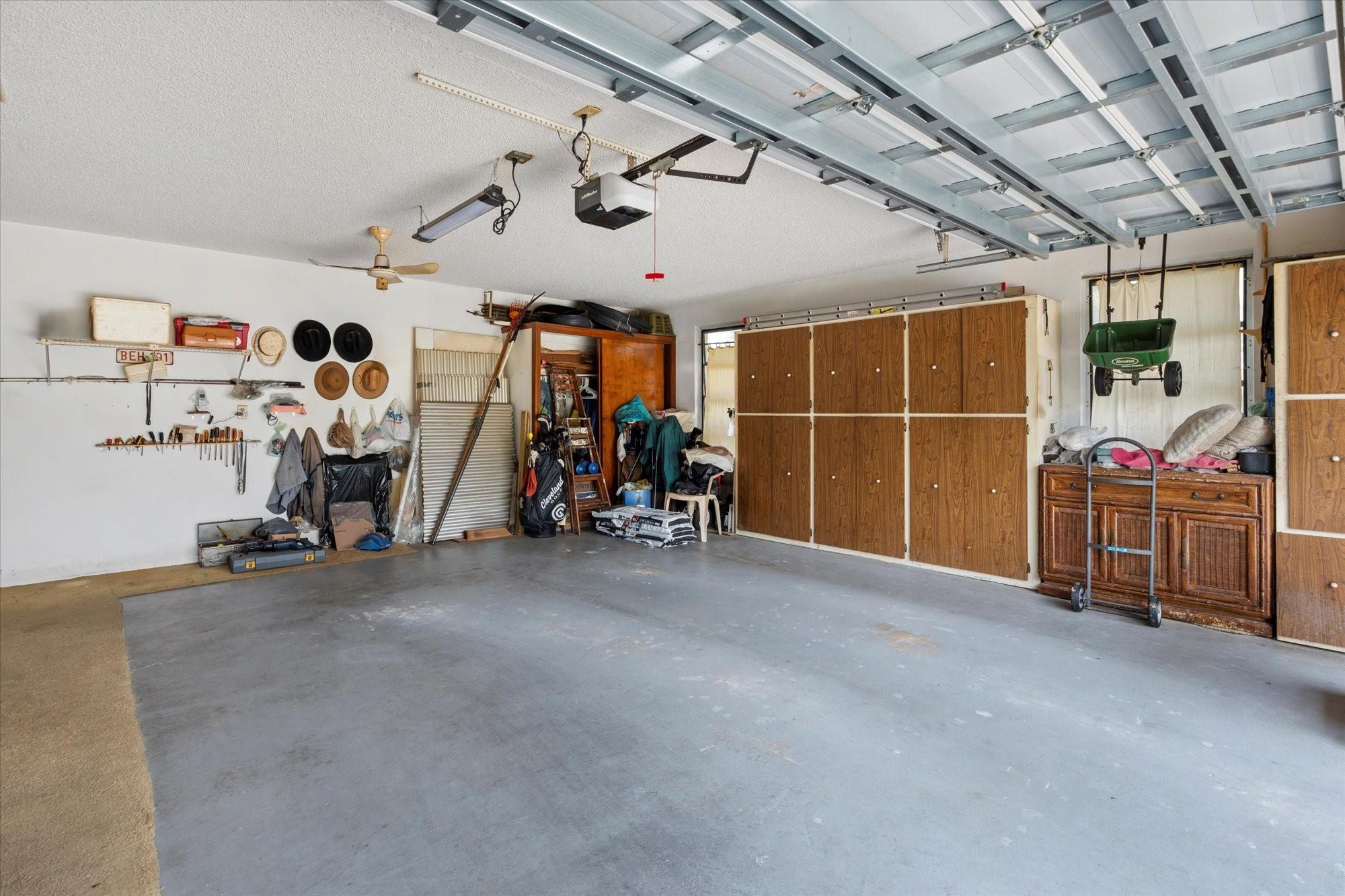 137 SE Turtle Crk Dr Jupiter, FL 33469