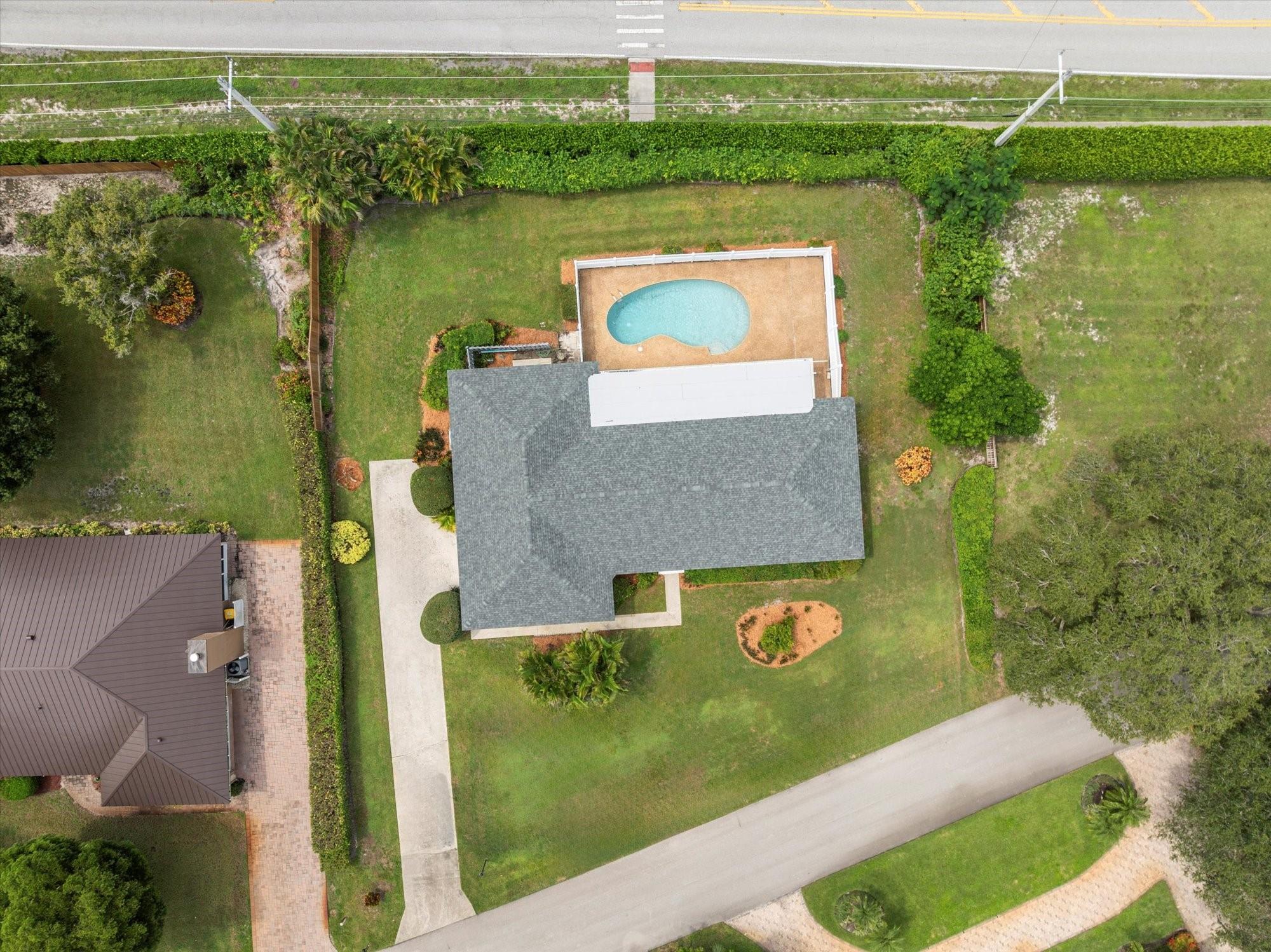 137 SE Turtle Crk Dr Jupiter, FL 33469