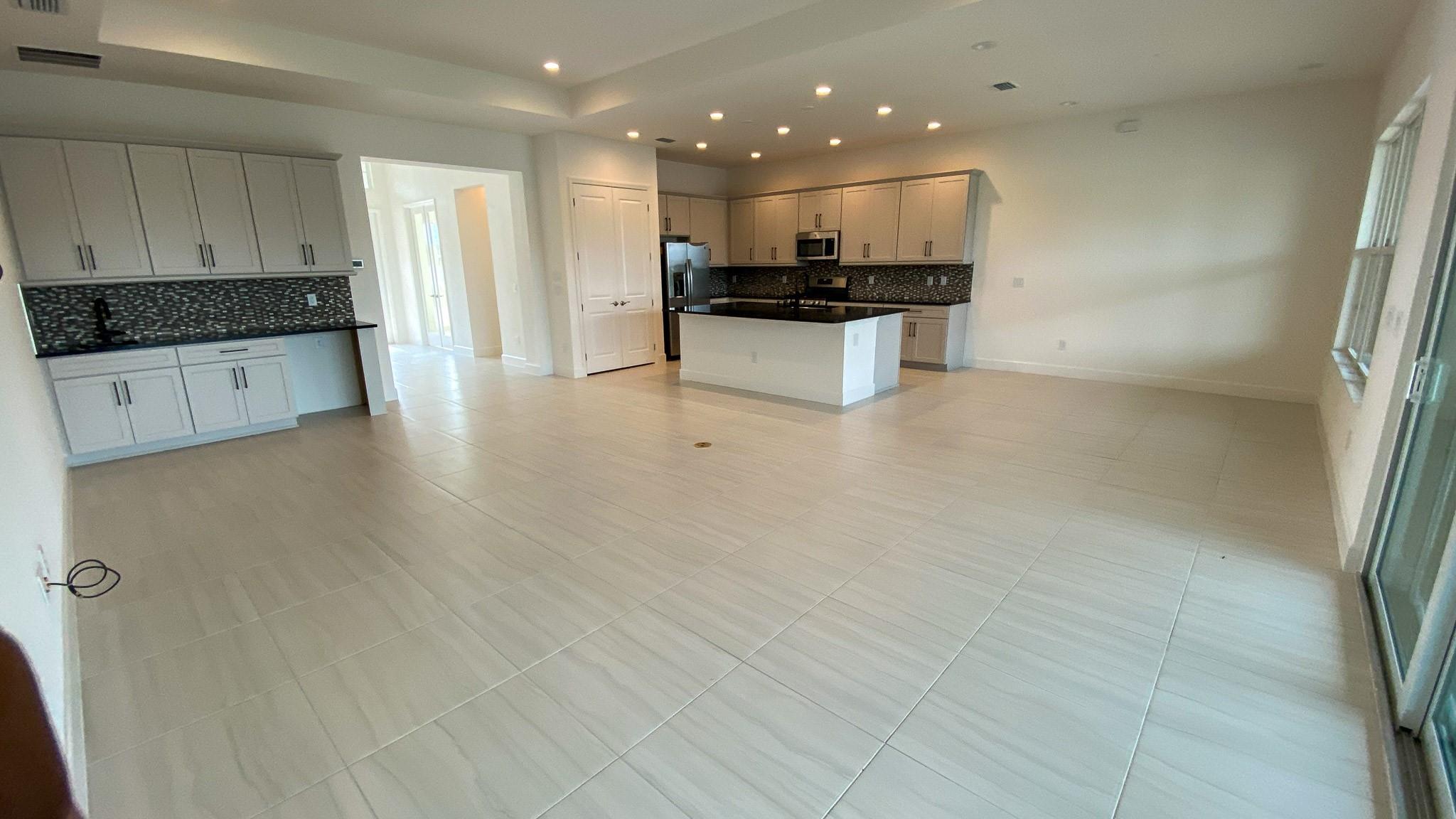 32179 Logan Elm Ter Wesley Chapel, FL 33543