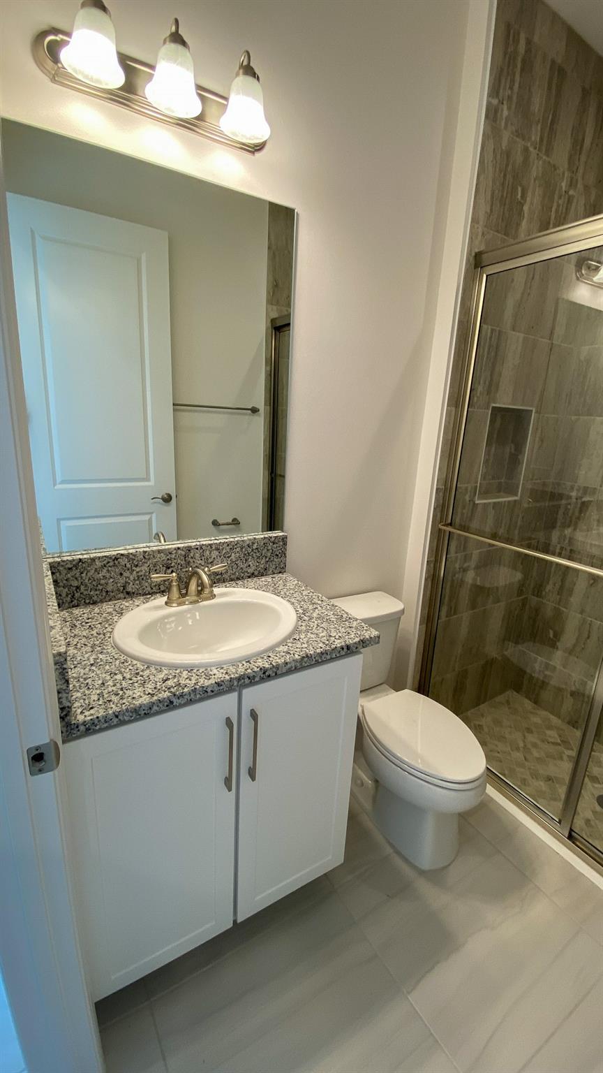 32179 Logan Elm Ter Wesley Chapel, FL 33543