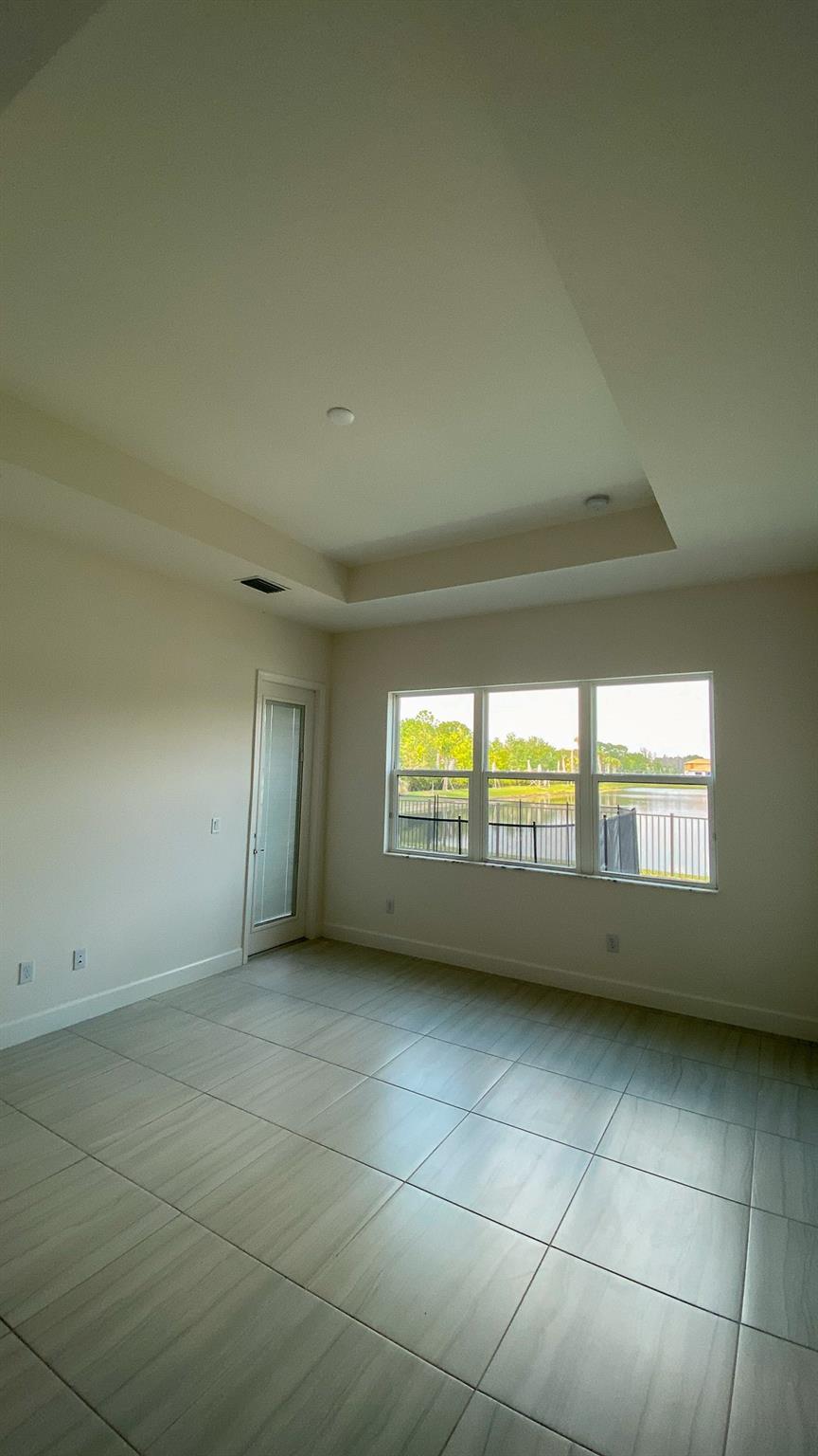 32179 Logan Elm Ter Wesley Chapel, FL 33543