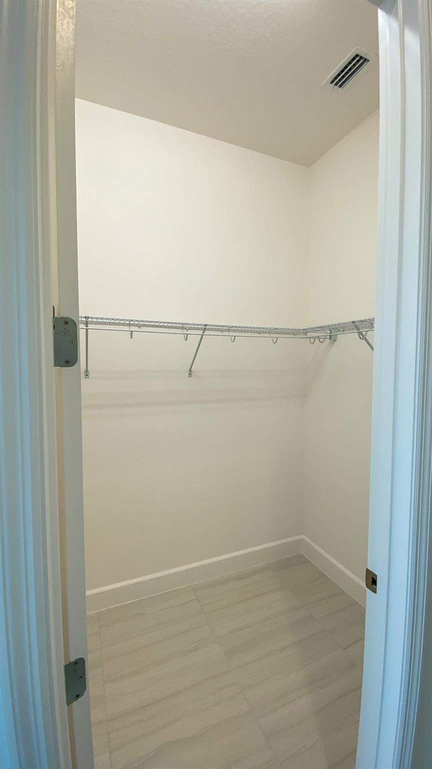 32179 Logan Elm Ter Wesley Chapel, FL 33543