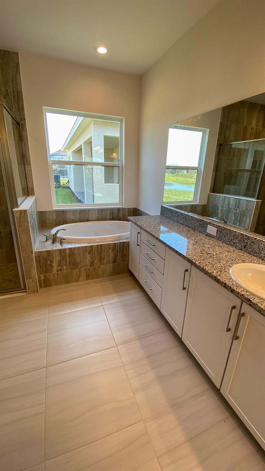 32179 Logan Elm Ter Wesley Chapel, FL 33543