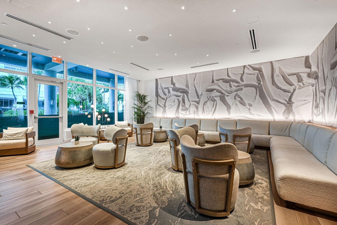 505 N Ft Lauderdale Bch Blvd #2101 Fort Lauderdale, FL 33304