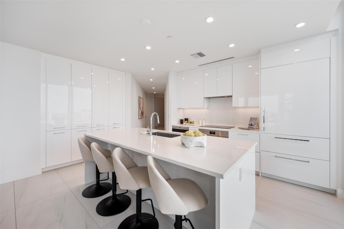 153 N Seabreeze #1105-S Fort Lauderdale, FL 33304