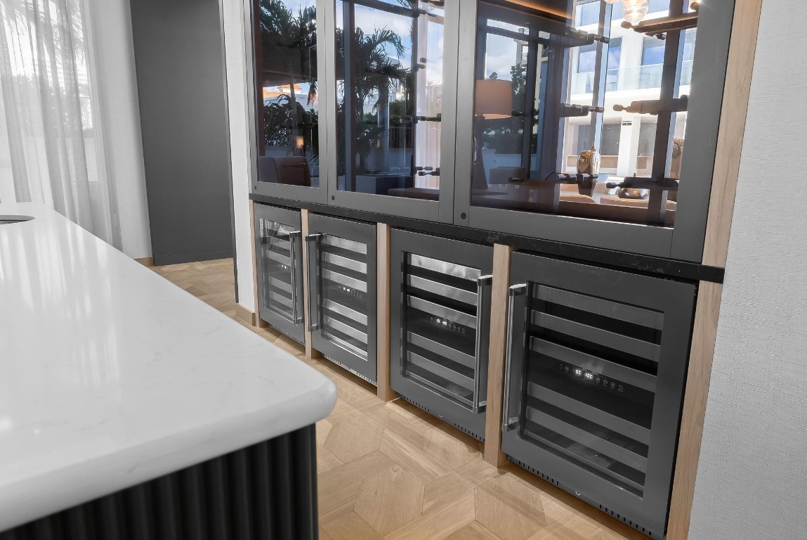 153 N Seabreeze #1105-S Fort Lauderdale, FL 33304