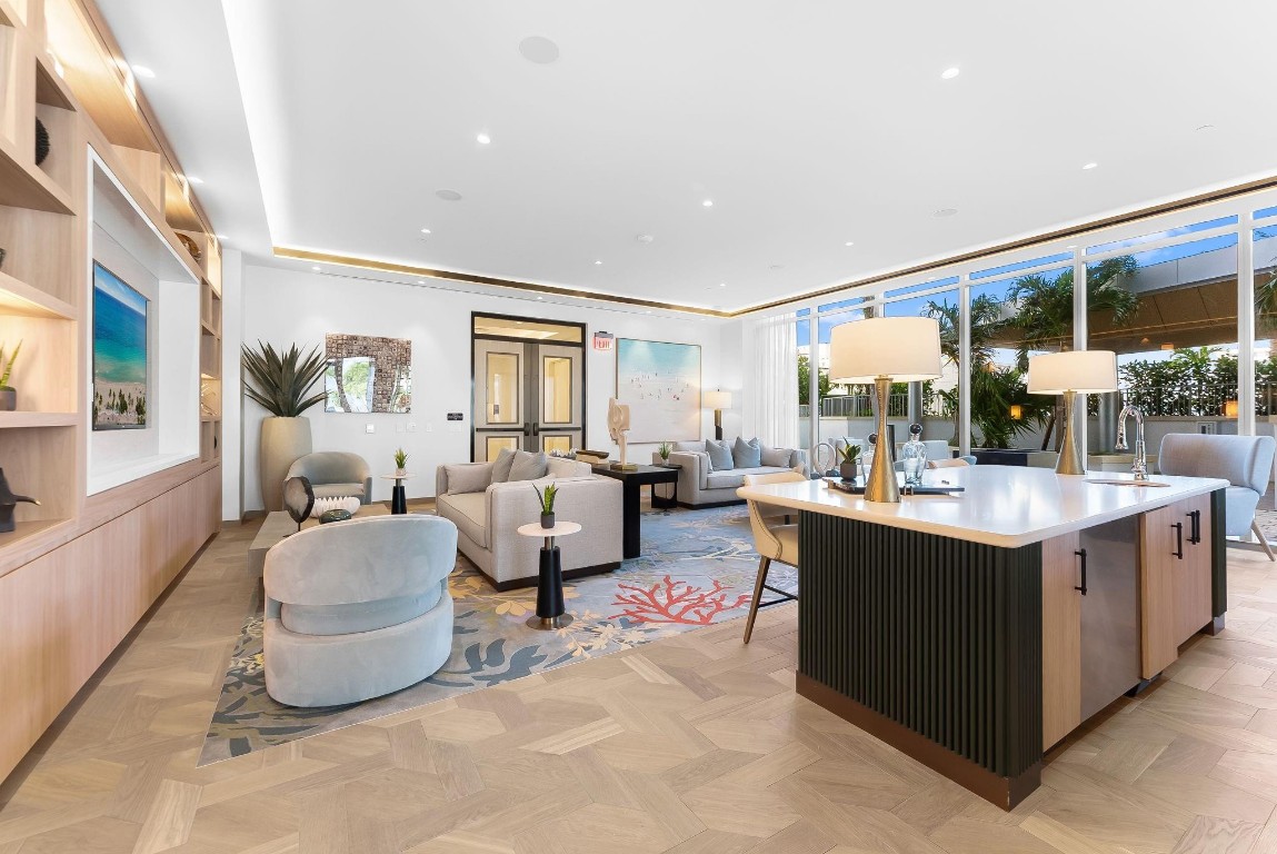 153 N Seabreeze #1105-S Fort Lauderdale, FL 33304