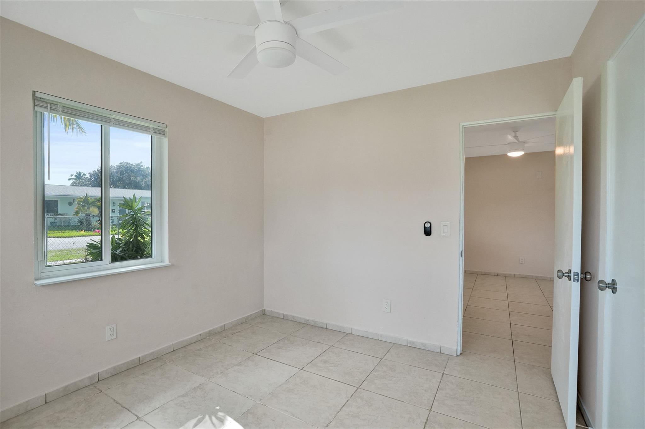 5903 Mckinley St Hollywood, FL 33021