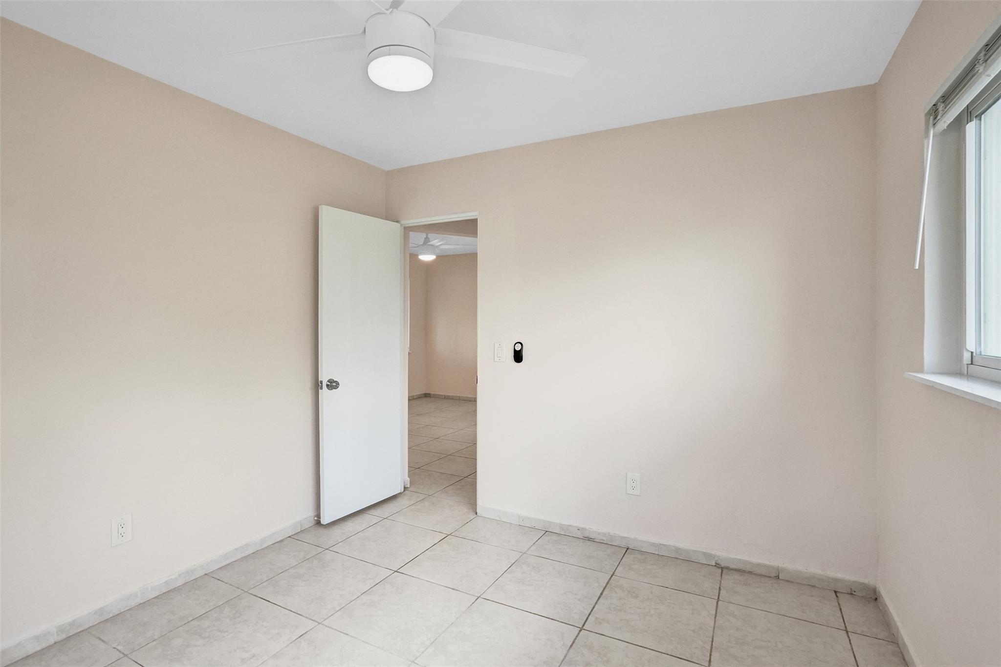 5903 Mckinley St Hollywood, FL 33021