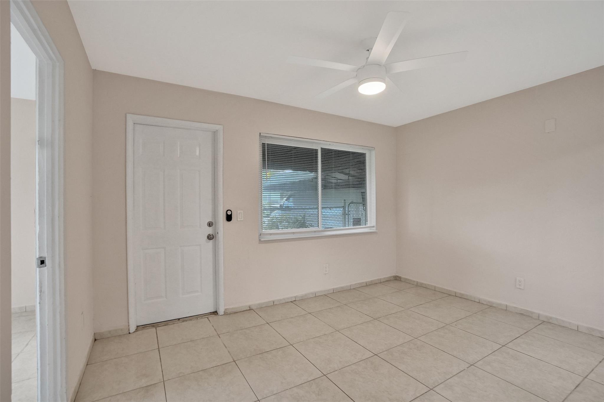 5903 Mckinley St Hollywood, FL 33021