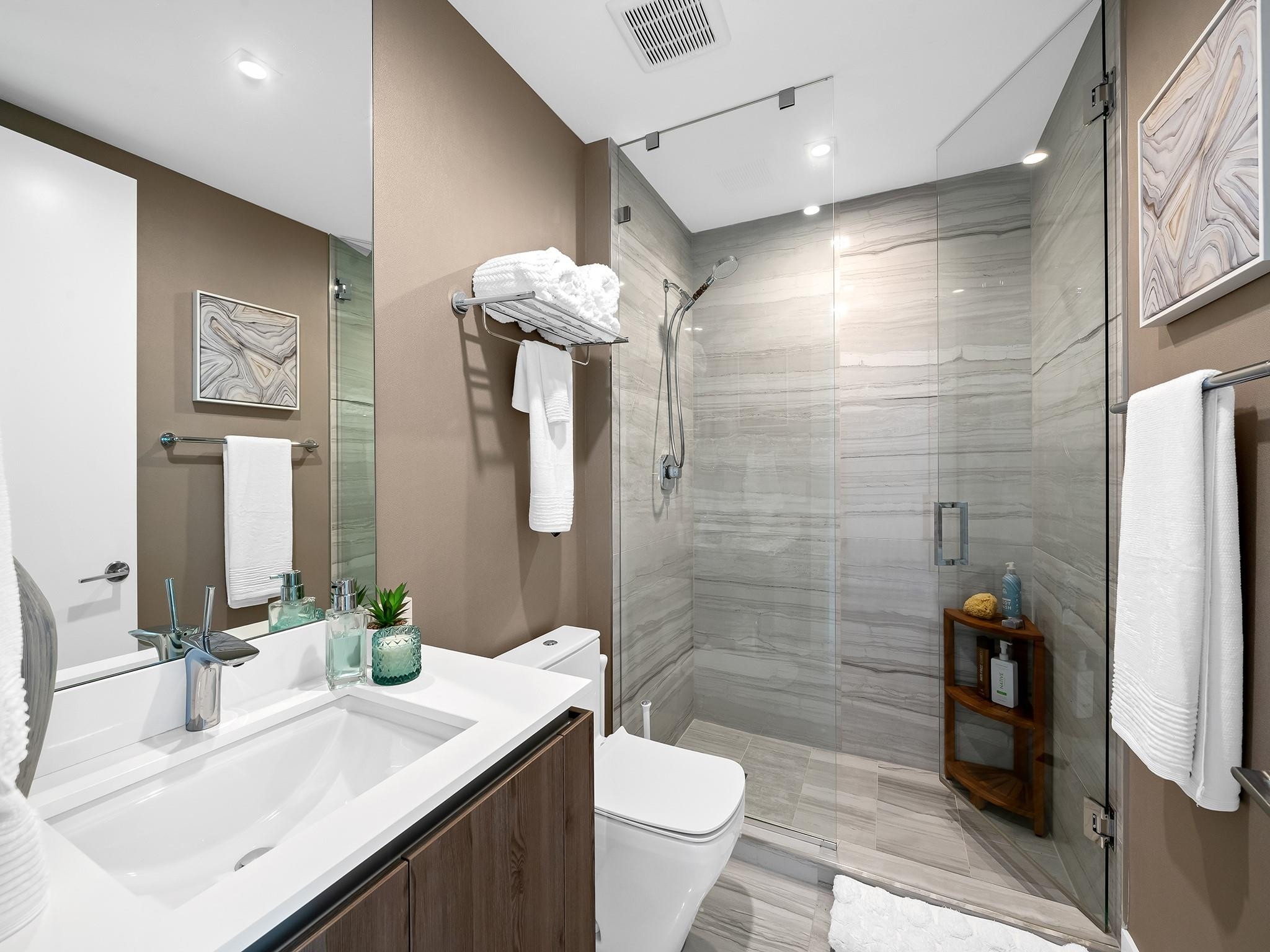 321 N Birch #1002 Fort Lauderdale, FL 33304