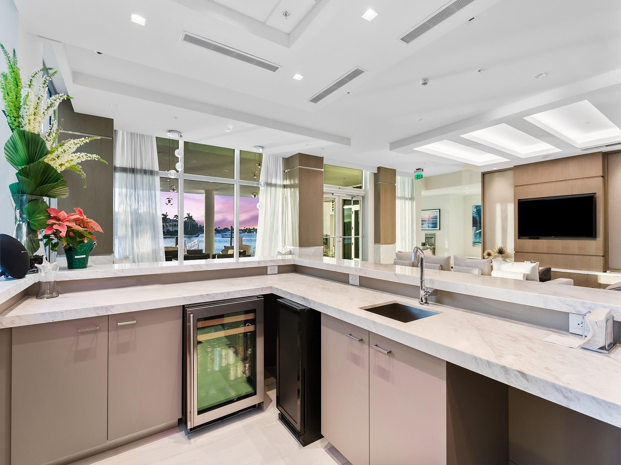 321 N Birch #1002 Fort Lauderdale, FL 33304