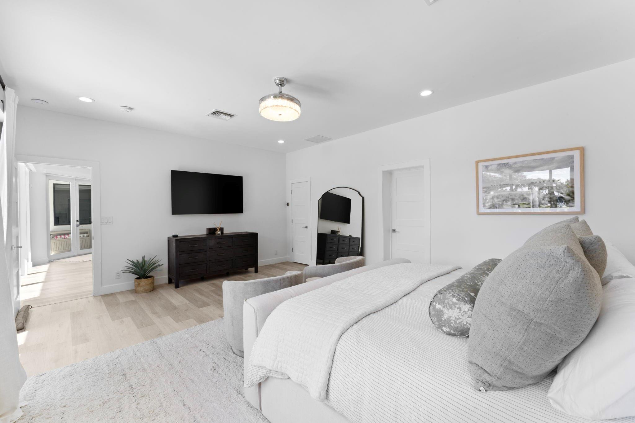 2636 Grace Fort Lauderdale, FL 33316