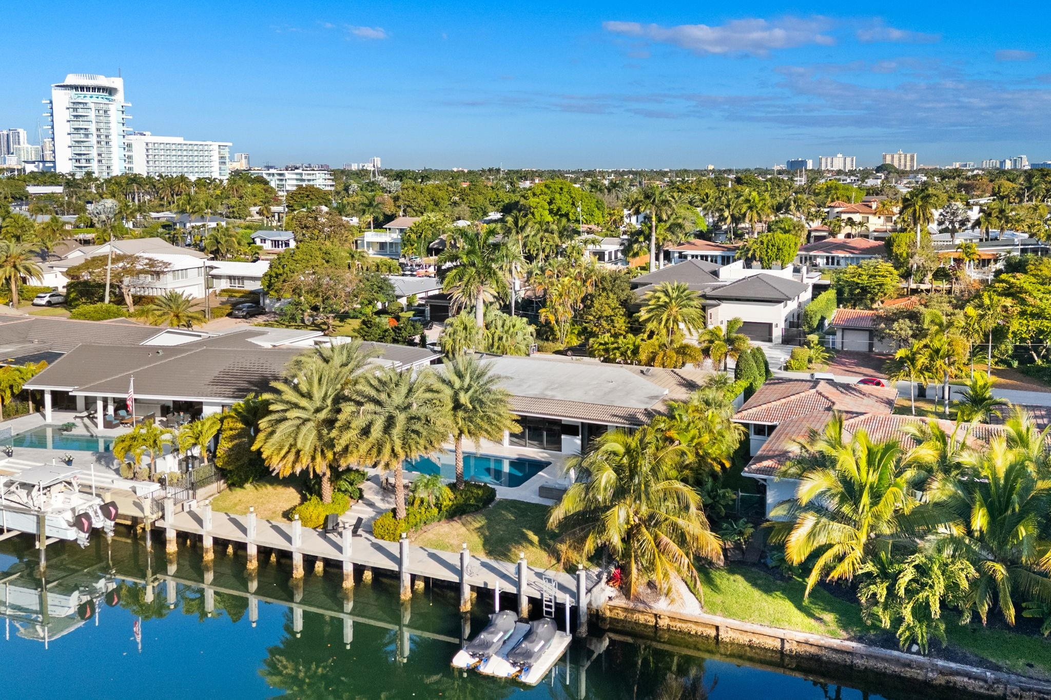 2636 Grace Fort Lauderdale, FL 33316