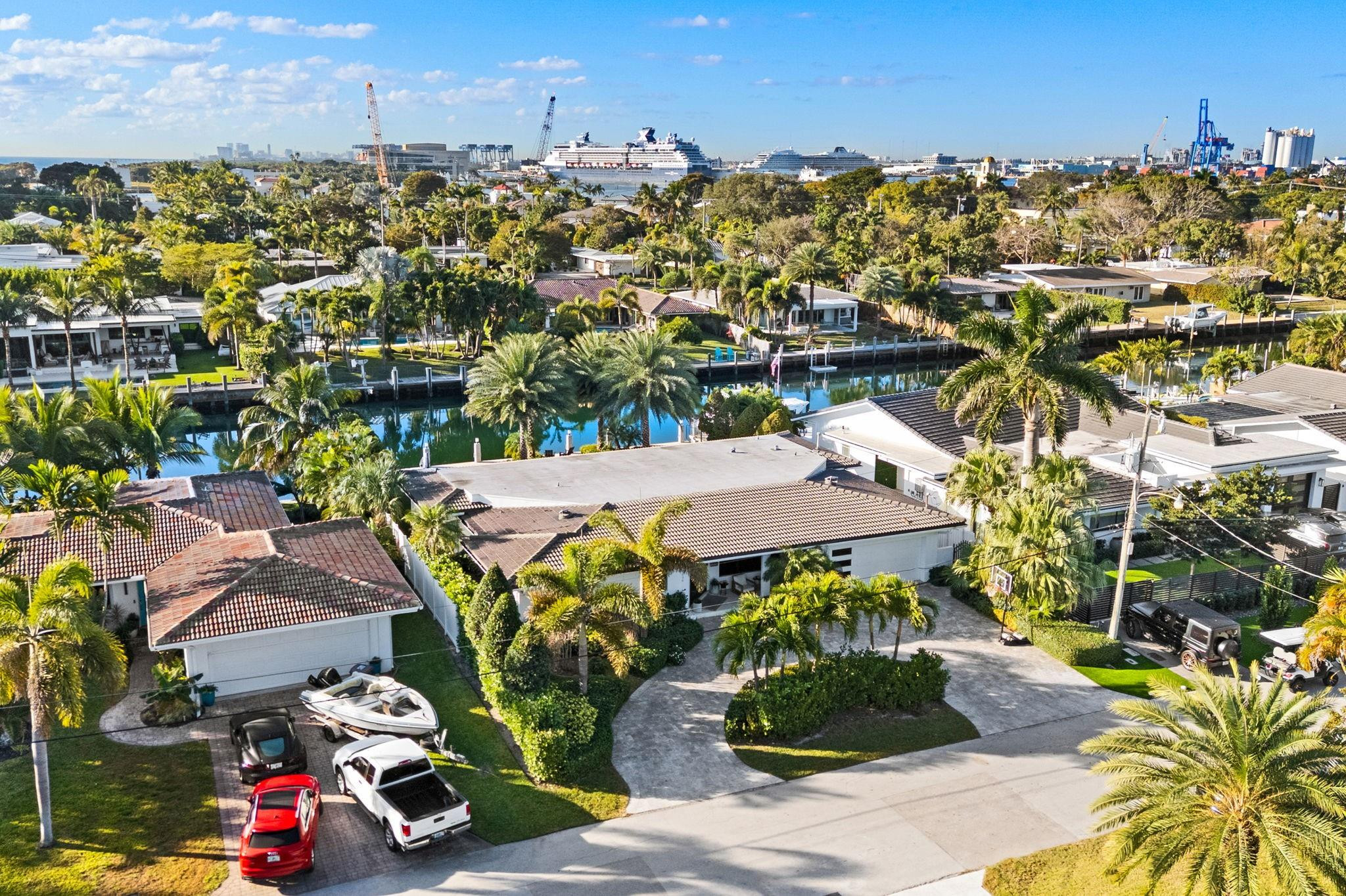 2636 Grace Fort Lauderdale, FL 33316