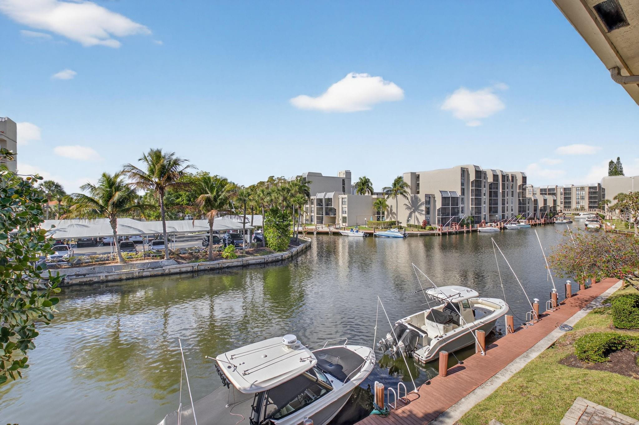 23 Royal Palm #18 Boca Raton, FL 33432