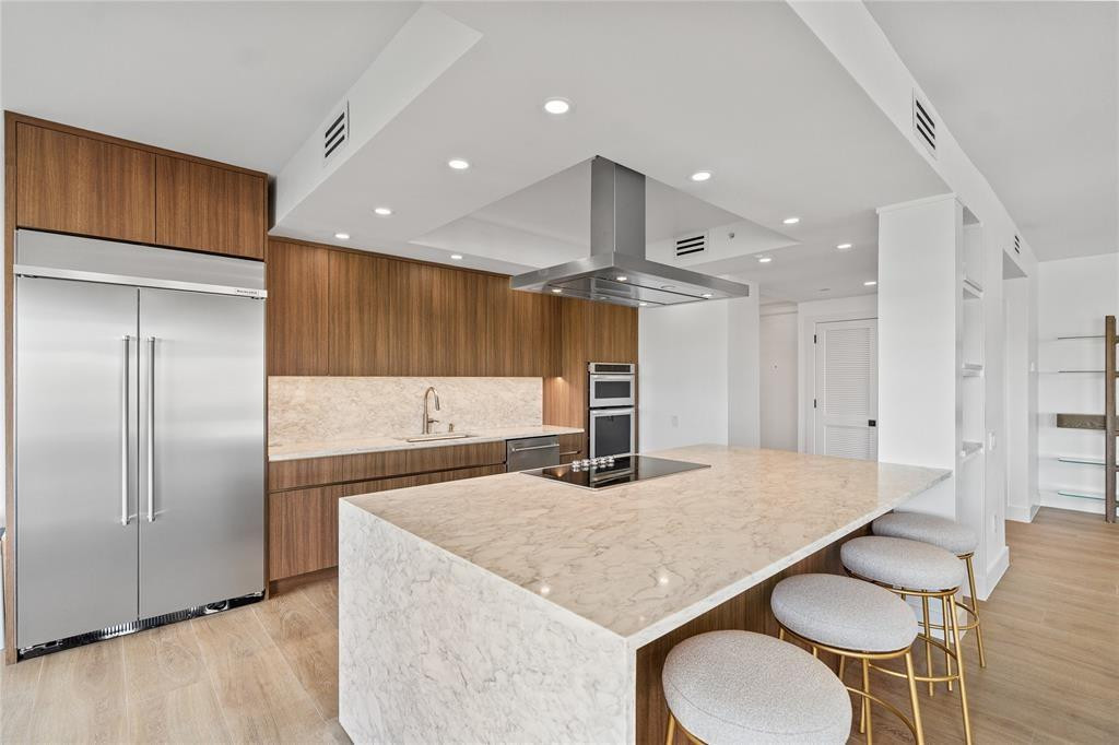 1230 Hillsboro Mile #107 Hillsboro Beach, FL 33062