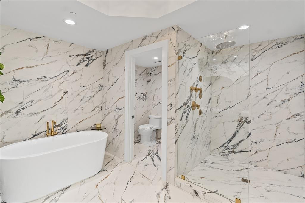 1230 Hillsboro Mile #107 Hillsboro Beach, FL 33062