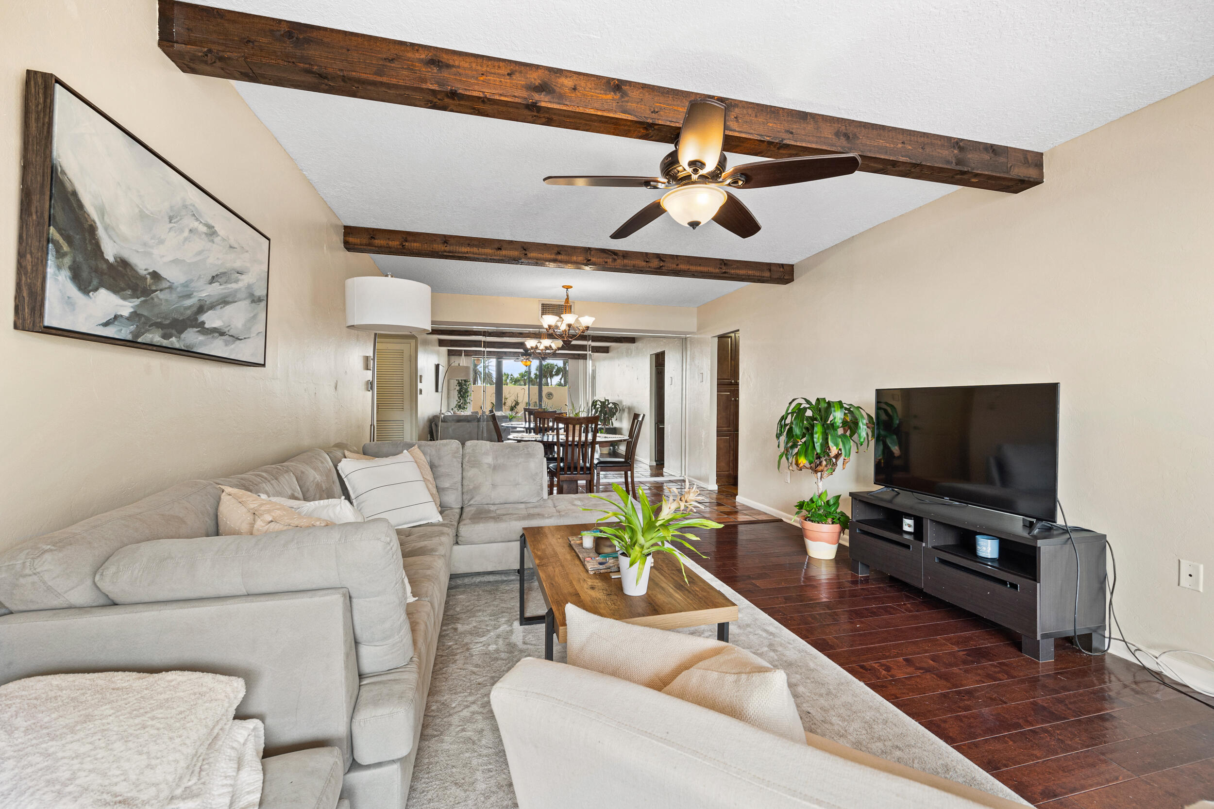 225 Beach Rd #102 Tequesta, FL 33469