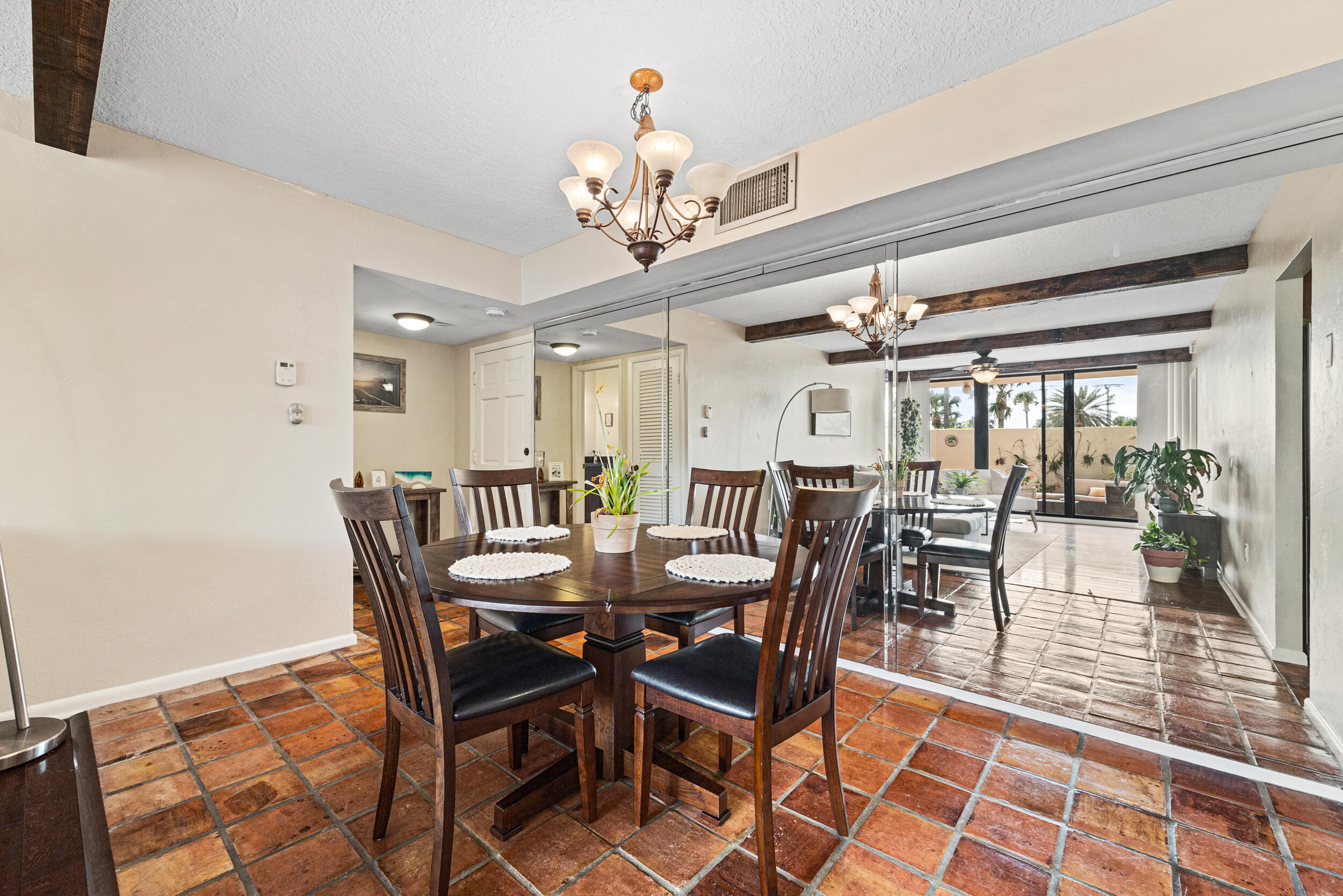 225 Beach Rd #102 Tequesta, FL 33469