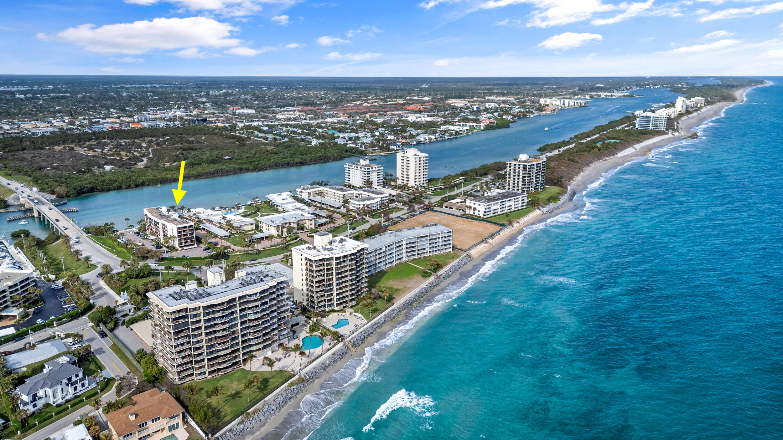 225 Beach Rd #102 Tequesta, FL 33469