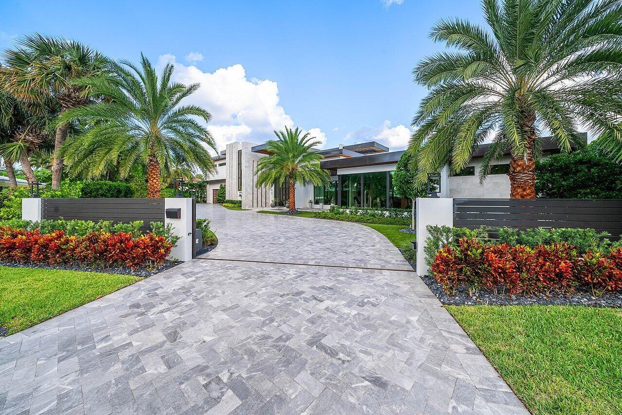 4460 NE 31st Ave Lighthouse Point, FL 33064