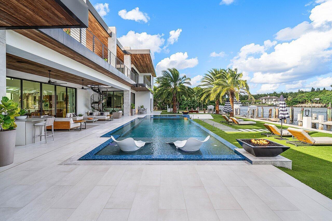 4460 NE 31st Ave Lighthouse Point, FL 33064