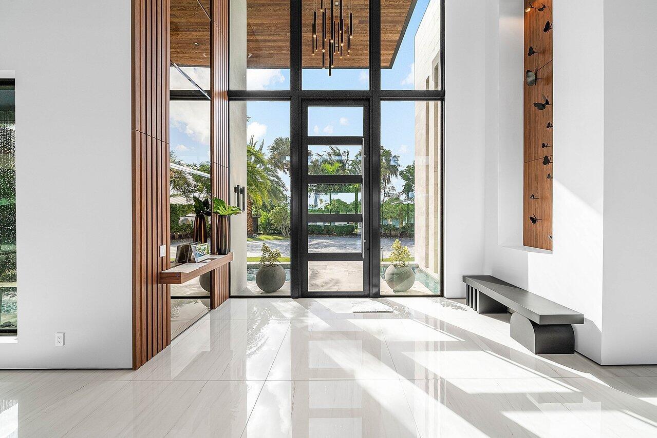 4460 NE 31st Ave Lighthouse Point, FL 33064